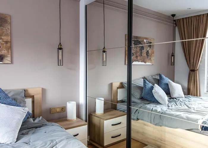 Modern Mountain Getaway Apartment *