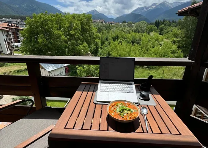 Apartment Modern Mountain Getaway *